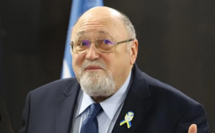 Ал. Йорданов:Пеевски държи правилна евроатлантическа ли ния! Радев води политика на дестабилизация на България в полза на Кремъл