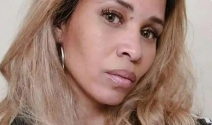 Порноактриса смразяващо: Ударих бившия си със свещник, после му отрязах главата