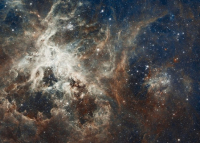 Ново радиоизображение показа Млечния път в неочаквани цветове