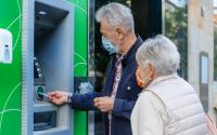 Средната пенсия у нас за първи път над 1000 лева, 40% от пенсионерите обаче...