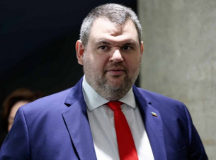 Виден социолог: Пеевски е прав за закриването на антикорупционната комисия