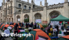 Студентите от Оксфорд и Кембридж разпънаха пропалестински палаткови лагери