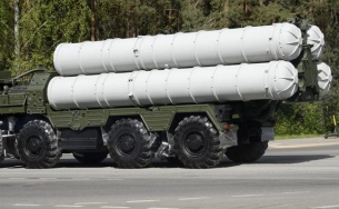 Беларус ще получи руската ракетна система „Орешник“ до края на годината