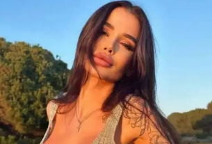 Разгологъзена украинка еблива всява смут с напращели форми във Варна Харесвам Варна, винаги съм обичала да живея до морето. Затова се преместих тук, коментира