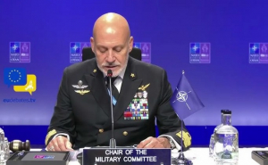 Председателят на военния комитет на НАТО адмирал Джузепе Каво Драгоне: Войната е стратегически провал за Путин