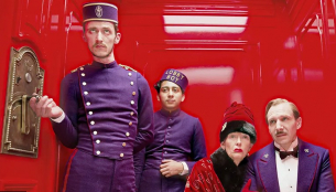 Хотелът, който времето не можа да напусне – „The Grand Budapest Hotel“