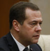 Медведев: Байдън може да започне Трета световна война от разсеяност