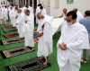 Хиляди поклонници се помолиха в Мека за свят без COVID-19