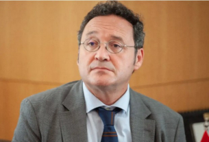 Безпрецедентно: Главният прокурор на Испания застава на подсъдимата скамейка