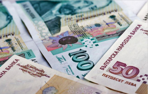 Дай ми ти държавна заплата… За ролята ѝ в икономиката и политиката