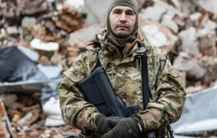 Цезар намекна за &quot;пристигането на непознат черен лебед&quot; в Русия и посочи предвестниците на дългоочакваното събитие