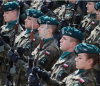 Анализатор: Полша се готви за война, купува ударно оръжие