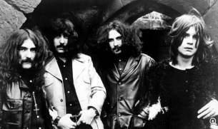 Откриват изложба със студийна техника на Black Sabbath в Бирмингам