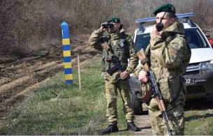 Украински граждани под 22 години започнаха да напускат страната – Държавна гранична служба на Украйна