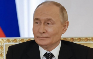 Путин похвали моряците и офицерите от Военноморския флот за участието им в бойните действия в Украйна