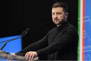FT: Въпреки Макрон и Коща, Зеленски подписа закона за НАБУ и САП