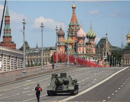 Ще има ли украинска атака по парада в Москва?