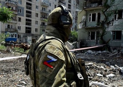 Все повече американци застават зад Украйна, все повече руснаци искат мирни преговори