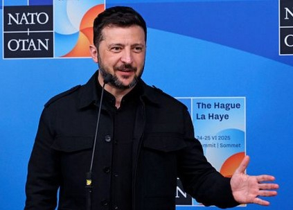 Зеленски: Западът продължава да дава оборудване за оръжия на Русия