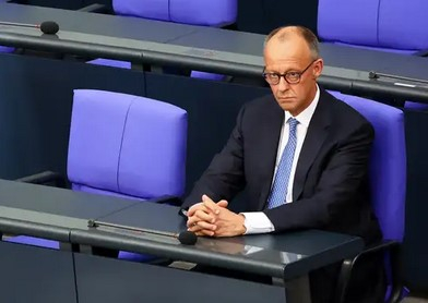 Увреденият имидж на Мерц: една много опасна игра Габор Халаш (ARD)